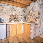 2 Bedroom Stunning In Konjevrate