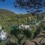 2 Bedroom Stunning In Holiday home