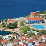 Holiday home 2 Bedroom Stunning In *