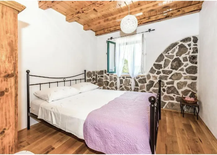 2 Bedroom Stunning In * Konjevrate